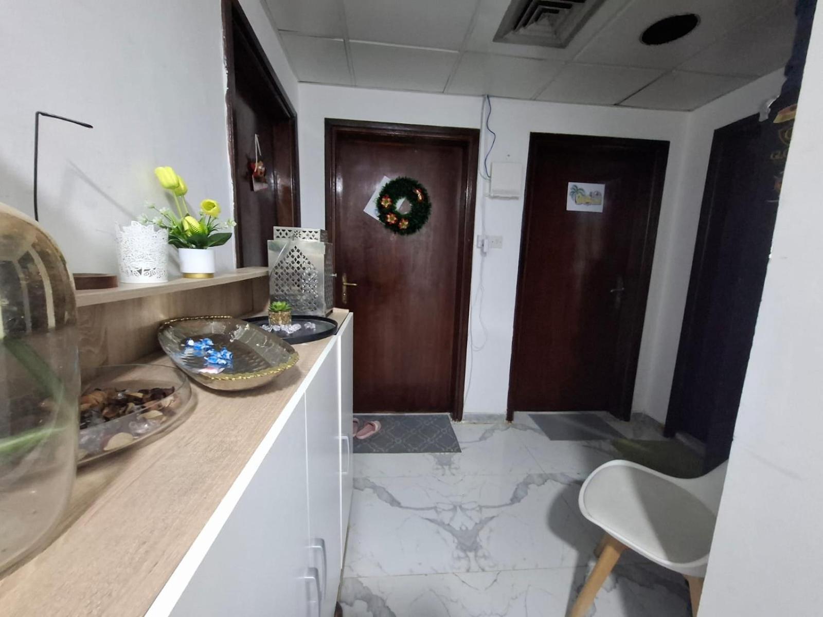 Thrifty Shared Toilet Homestay